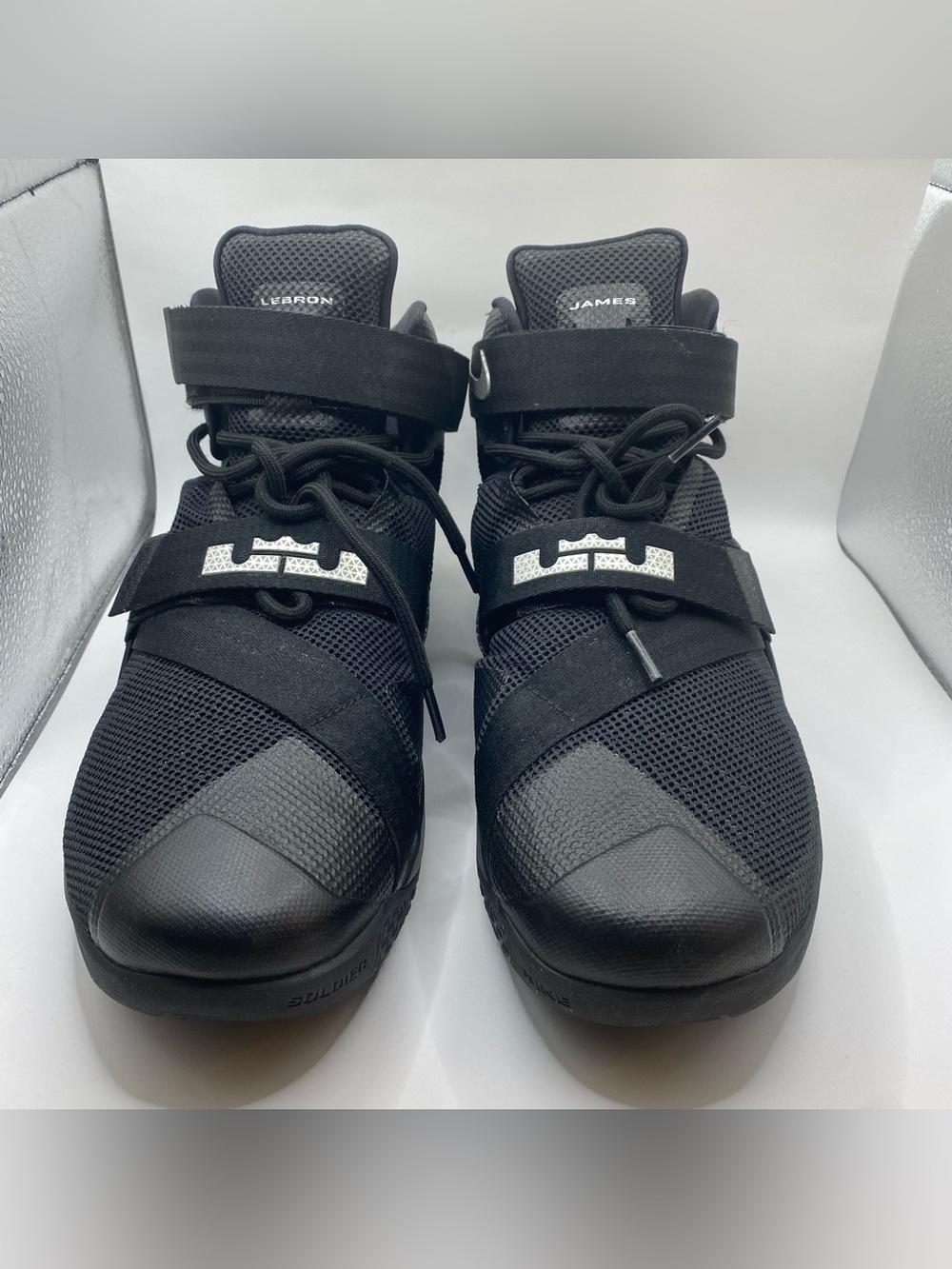 Nike LeBron Soldier 9 Black Metallic Silver Basketball Shoes Mens 13 749417-001